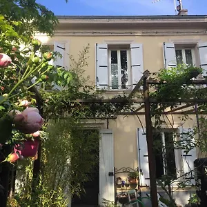 Grande Maison De Atypique - 4 Nuits Mini Hébergement de vacances La Seyne-sur-Mer